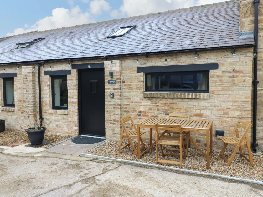 Antoninus Barn 2 - Image 1