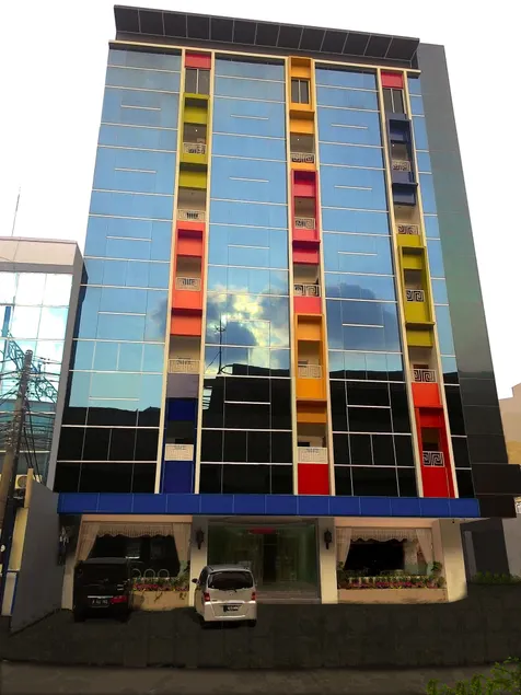 Grand Batik Inn - Image 1