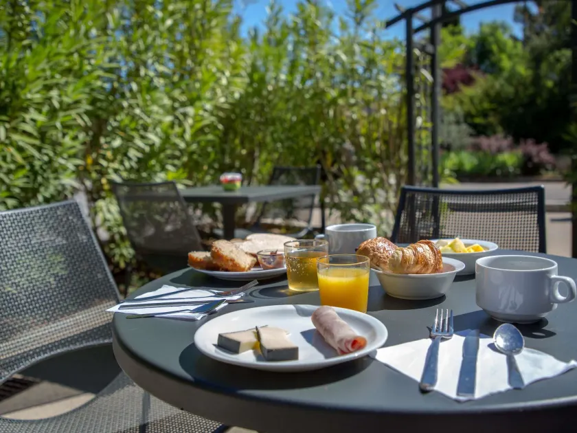 ibis budget Brignoles Provence - Image 1