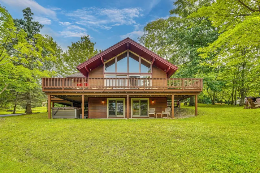 Mountain View & Hot Tub in Ellicottville New York - Image 1