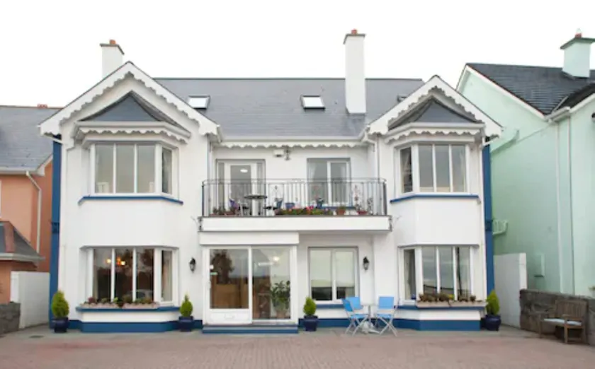 Rusheen Bay House - Image 1