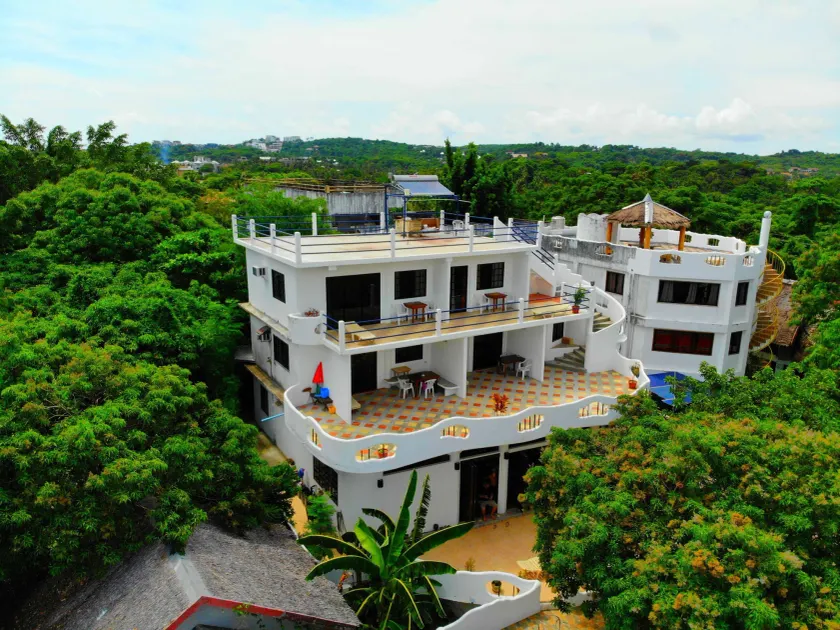 Aquarius Terraces Boutique Resort - Image 1