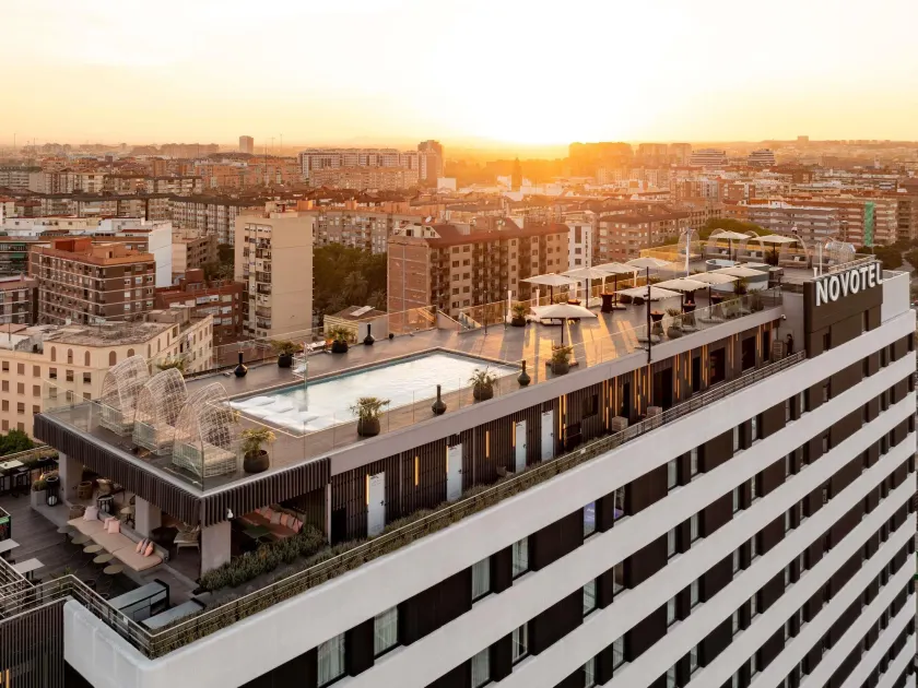Novotel Valencia Lavant - Image 1