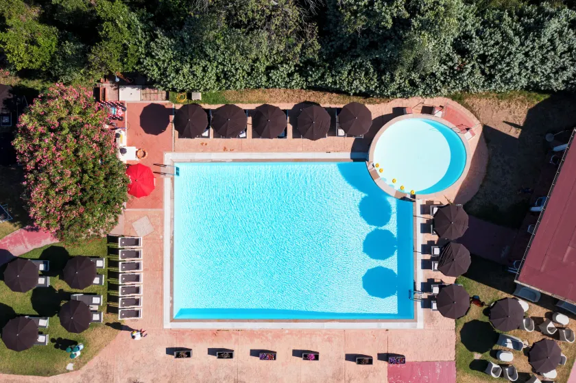 Li Suari Club Village - Image 1