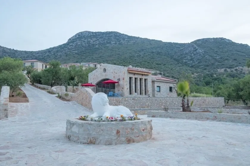Karia Hotel Palamutbükü - Image 1