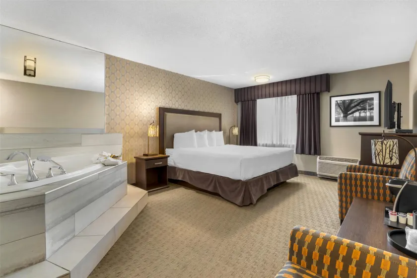 Best Western Plus Country Meadows Inn - Image 1