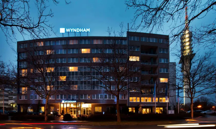 Wyndham Hannover Atrium - Image 1