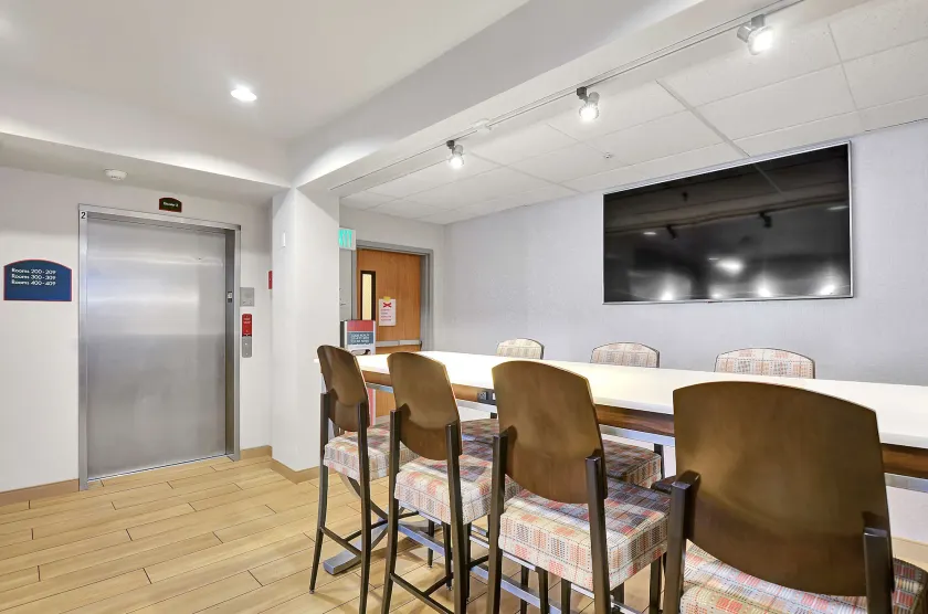 Executive Residency by Best Western Navigator Inn & Suites - Hall