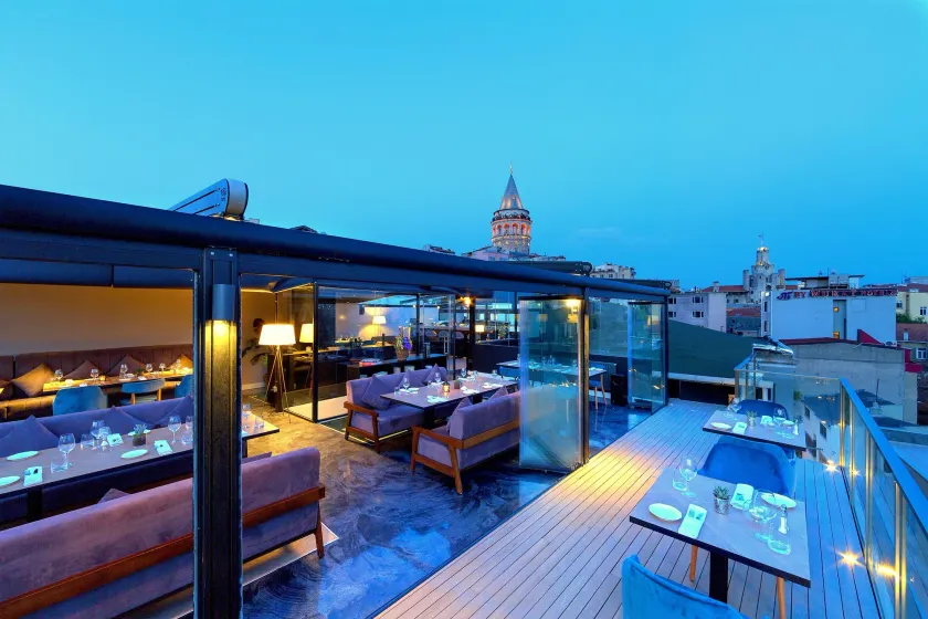 Walton Hotels Galata - Image 1