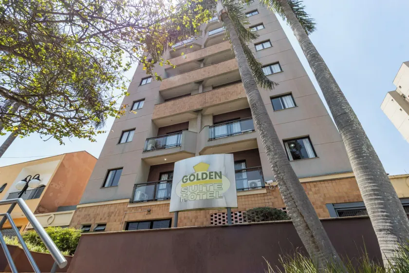 Golden Suíte Hotel - Image 1