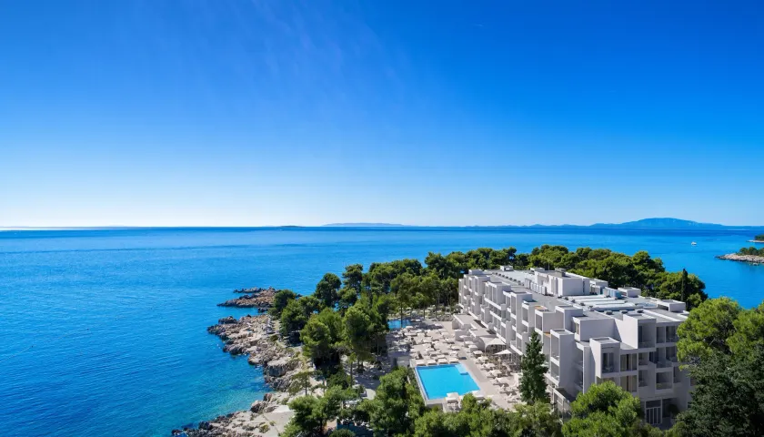 Valamar Carolina Hotel & Villas - Image 1