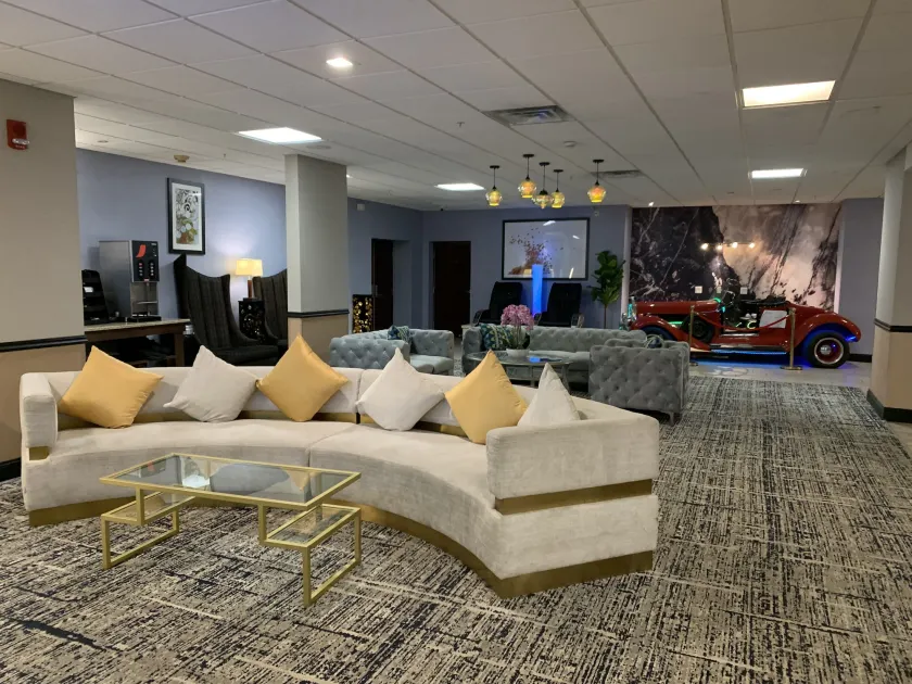 Albany Airport Inn - Image 1