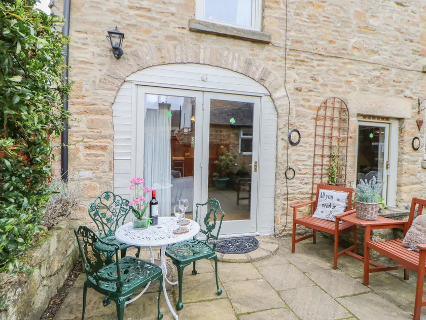 Lavender Cottage - Image 1