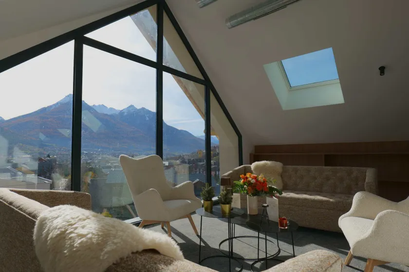Garrigae Caserne de Briançon & SPA Cinq Mondes - Image 1