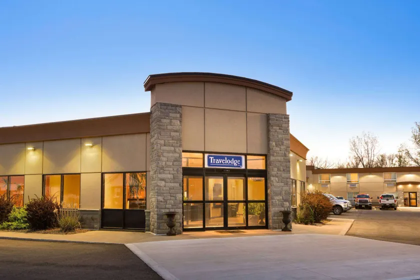 Travelodge by Wyndham Simcoe - Image 1
