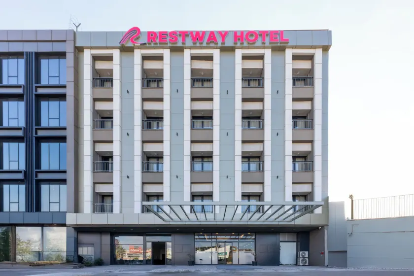 Restway Hotel - Image 1