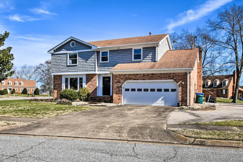 Spacious Chesapeake Home w/ Pool Table! - Image 1