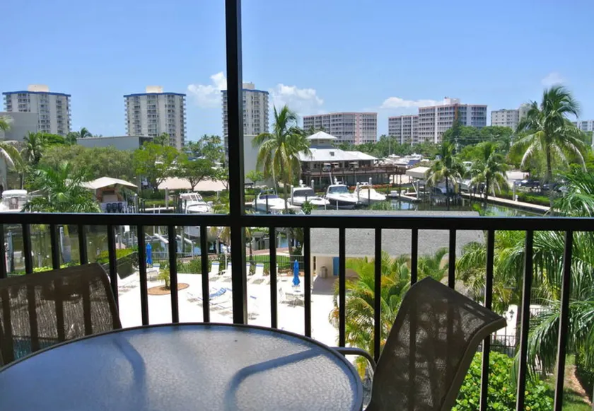 Fort Myers Beach Area 7327 - 302 - Image 1