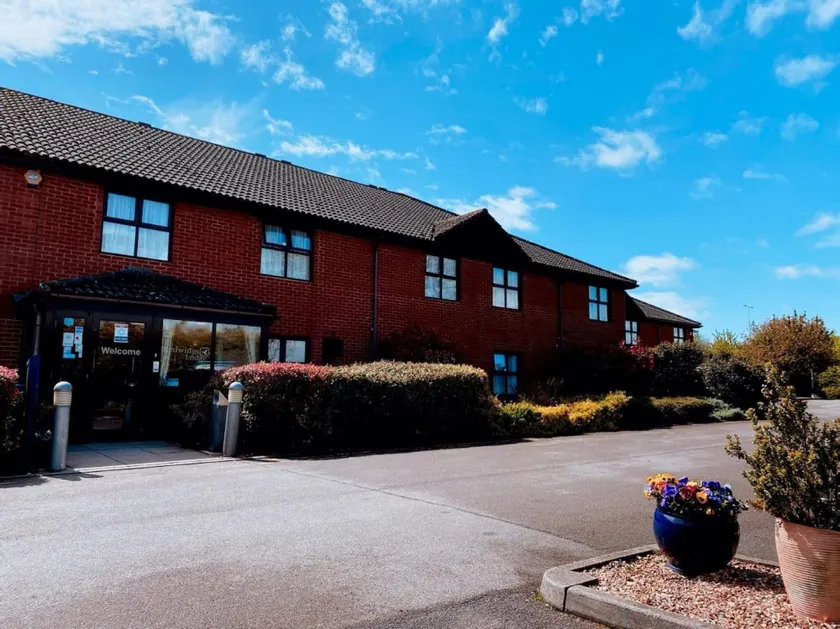 Redwings Lodge Sawtry Huntingdon - Image 1