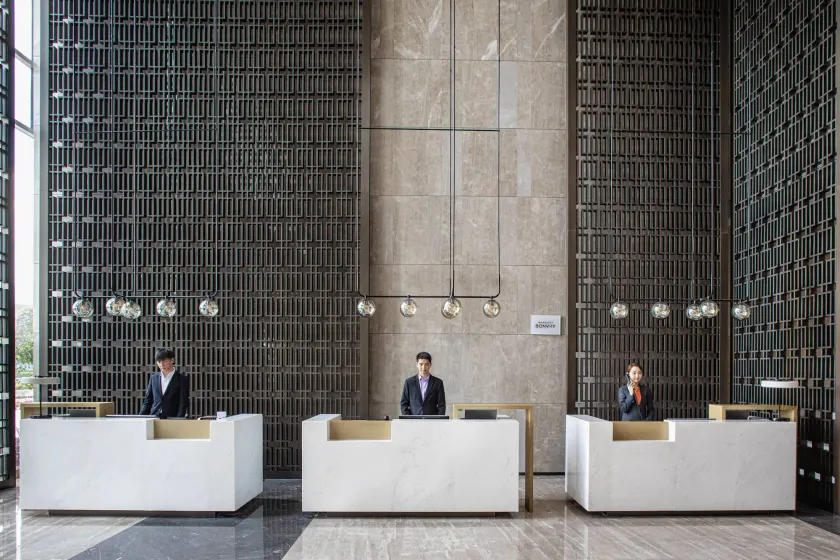 Courtyard by Marriott Chengdu South - Lobby