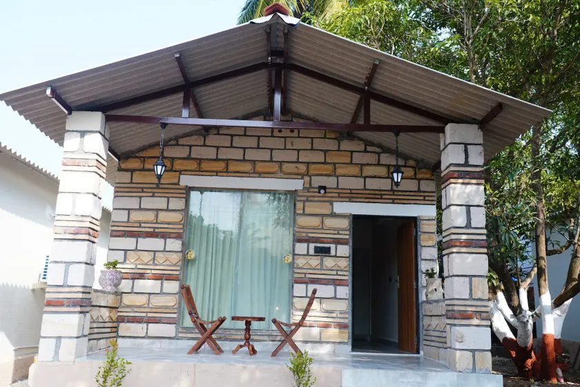 Kesar Villa Resort With Swimming Pool Sasan Gir - Image 1
