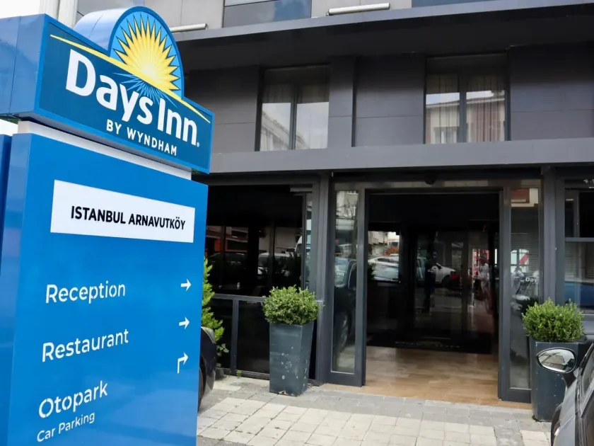Days Inn by Wyndham Istanbul Arnavutkoy - Image 1