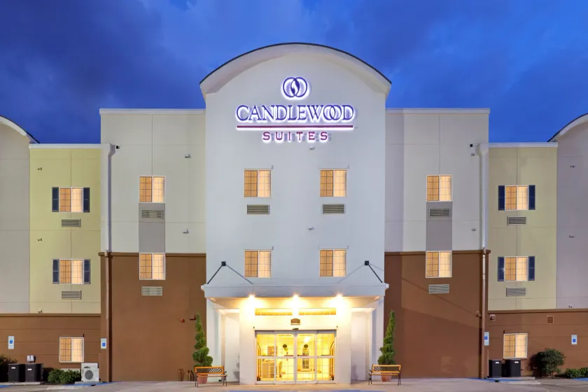 Candlewood Suites El Dorado by IHG - Image 1