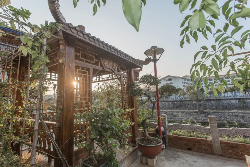 Zen Tea House Seven Stars Park - Image 1