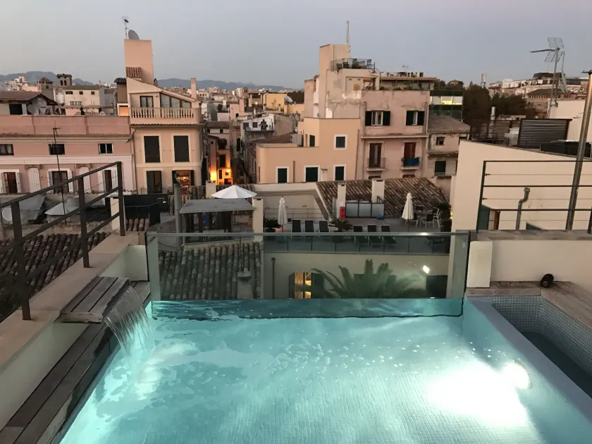 Petit Palace Hotel Tres - Image 1