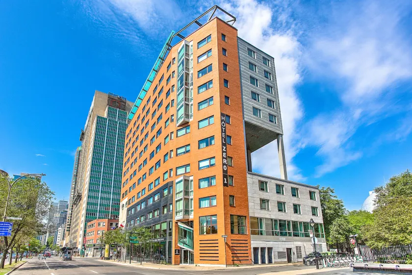 Hotel Zero 1 Montreal - Image 1