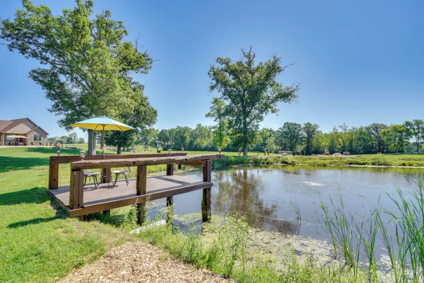 10-acre Plot: Peaceful Getaway in Webster! - Image 1