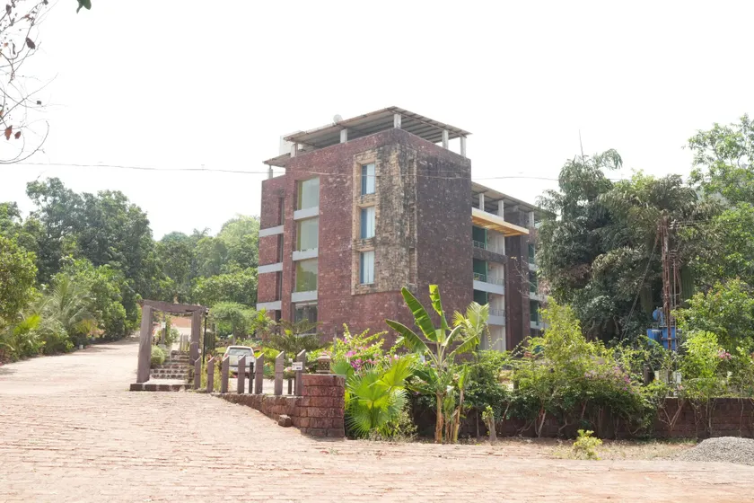 SeaFORT Beach Resort - Image 1