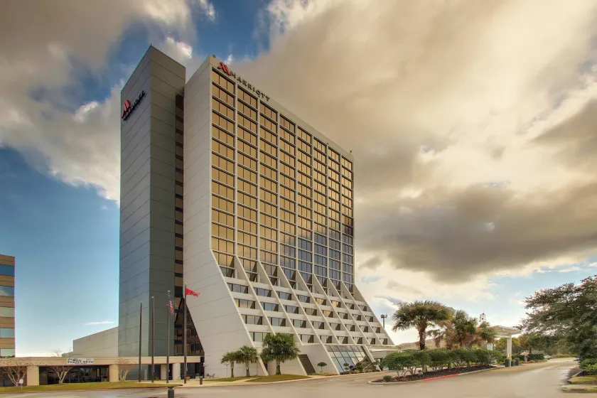 Mobile Marriott - Image 1