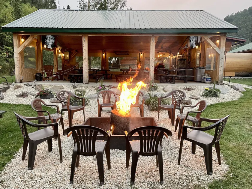 Whitetail Creek Resort - Hovedbilde