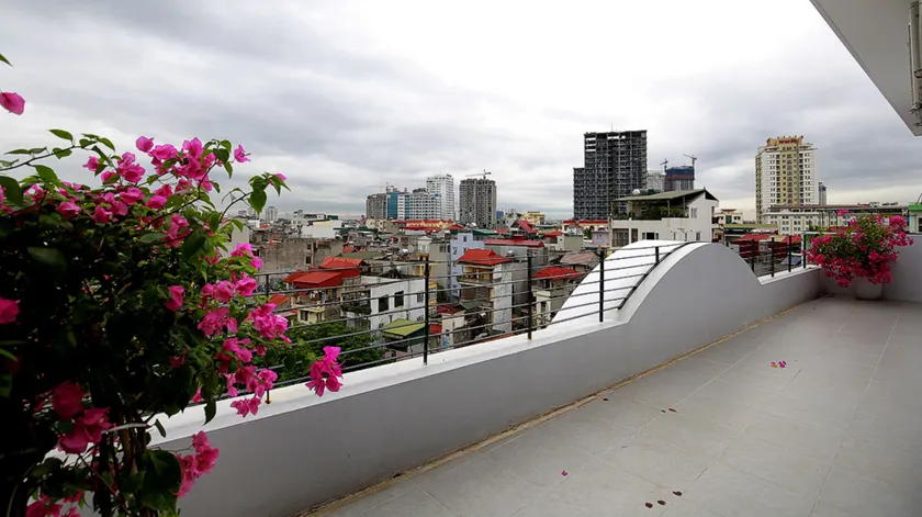 ARL Trinh Cong Son Hotel - Image 1