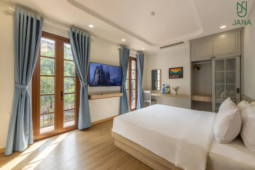Jana Hotel & Apartment - Image 1