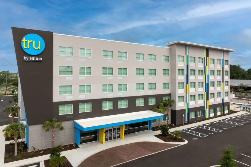 Tru by Hilton Jacksonville Airport I-95 - Image 1