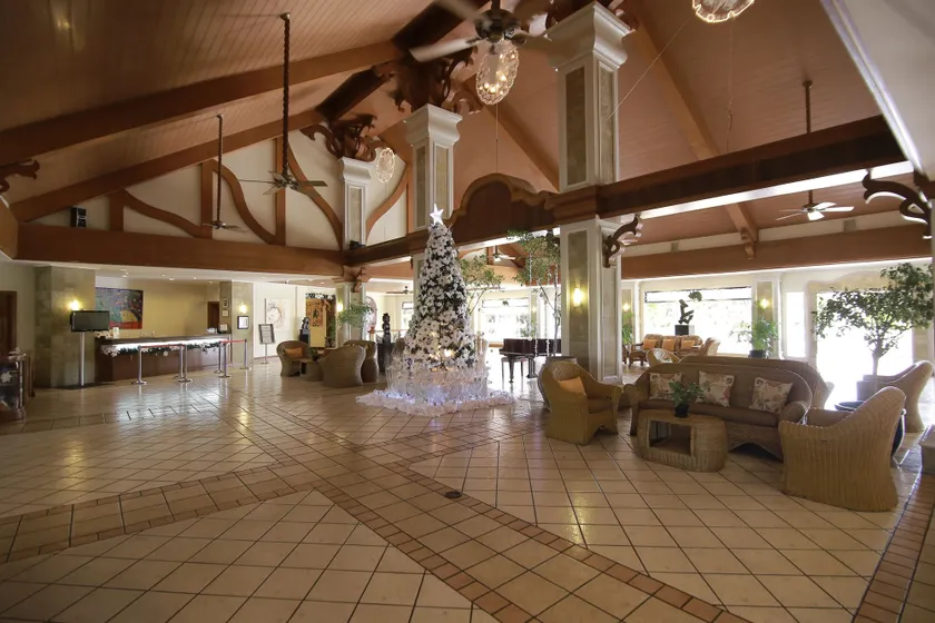 The Suites At Mount Malarayat - Hall
