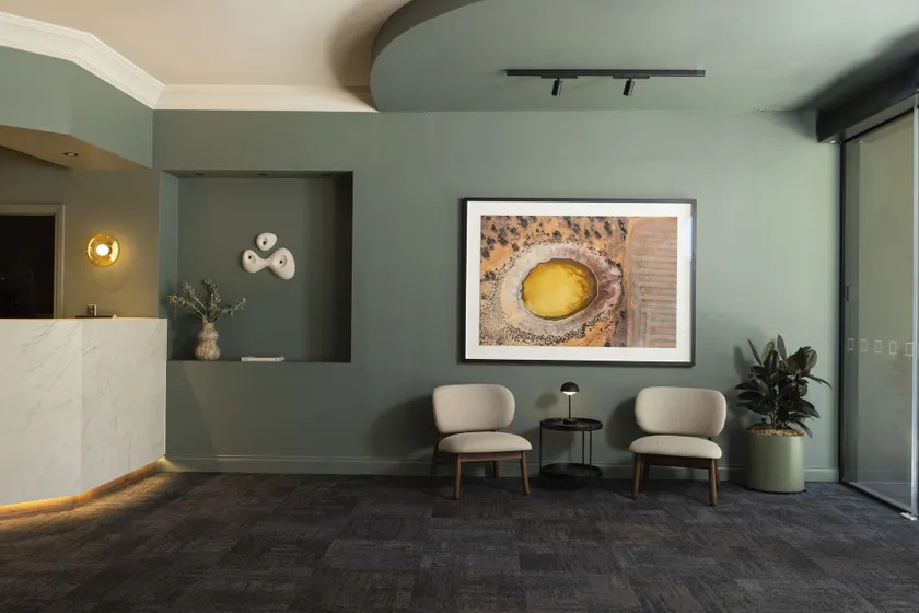 Pensione Hotel Perth - Image 1
