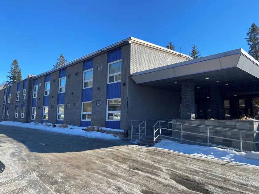 Sunset Inn Kenora - Image 1