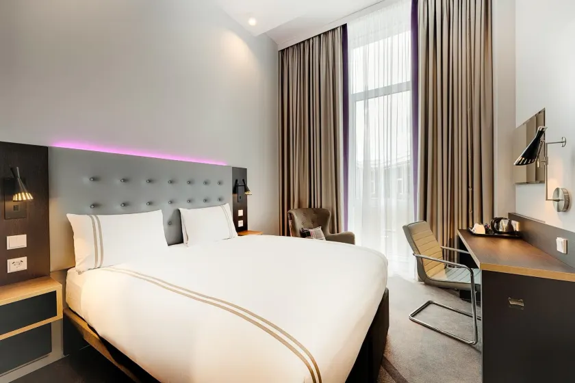 Premier Inn Wolfsburg City Centre - Image 1