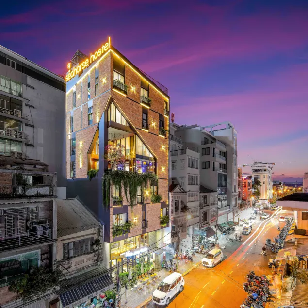 Seahorse Han Market Da Nang Hostel by Haviland - Image 1