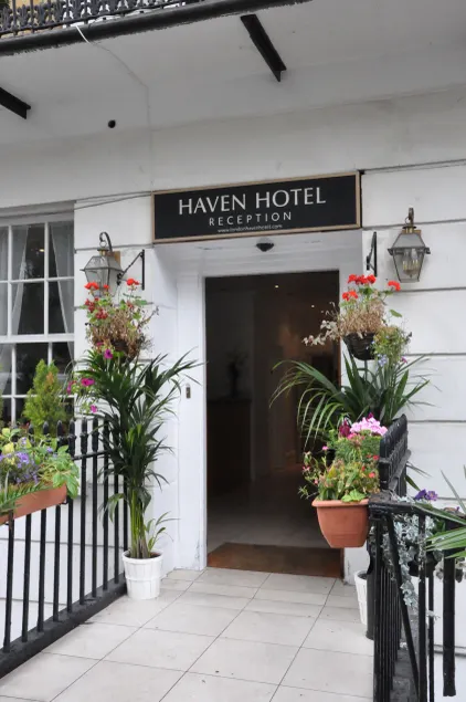 Haven Hotel - Image 1