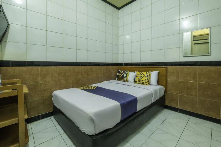 SPOT ON 2054 Hotel Arimbi 3 - Image 1
