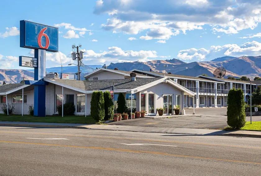Motel 6-Wenatchee, WA - Image 1