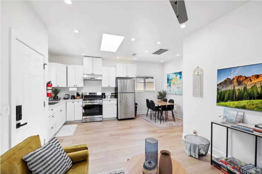 Cozy Prvate ADU close to Disney Beach EV - Image 1