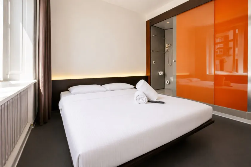 easyHotel Zürich City Centre - Image 1