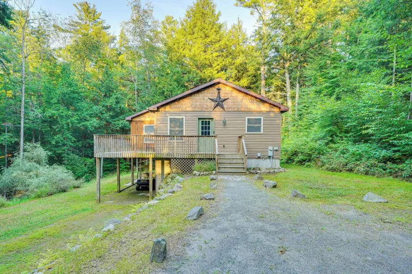 Cabin w/ Beach Access in Brant Lake: Dogs Welcome! - Image 1