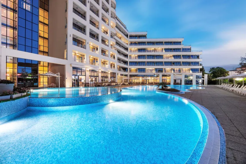 Four Points by Sheraton Sunny Beach - Image 1