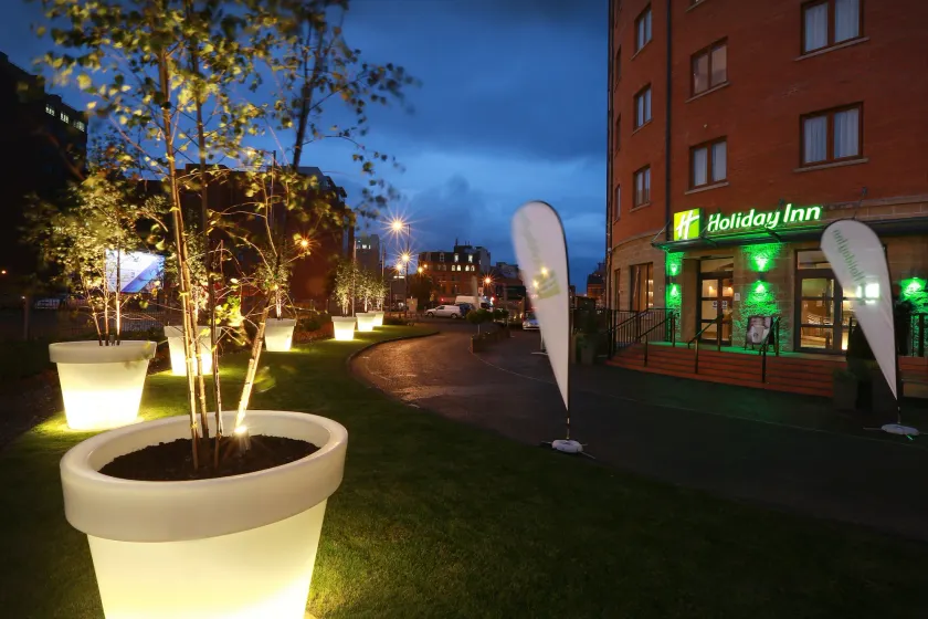 Holiday Inn Belfast by IHG - Image 1